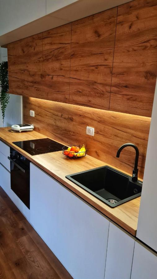 Apartman Noa Jusici Bagian luar foto