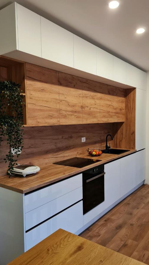 Apartman Noa Jusici Bagian luar foto